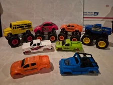 Monster trucks Monster Maniacs Switch-Ems friction toys lot