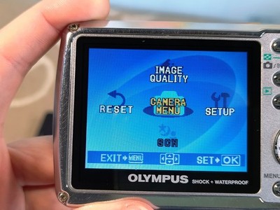 Olympus Mju 725 SW 7.1MP Digital Camera - Red Fully Working Great