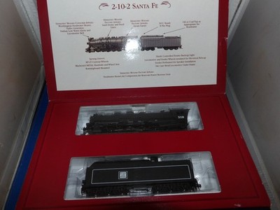 IHC Premire Gold Series 2-10-2 Santa Fe Loco & Tender