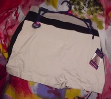 3 MAIDENFORM MF6939 3PKA SUPER SOFT MF NO SHOW SUPER SOFT BOYSHORT PANTIES XL