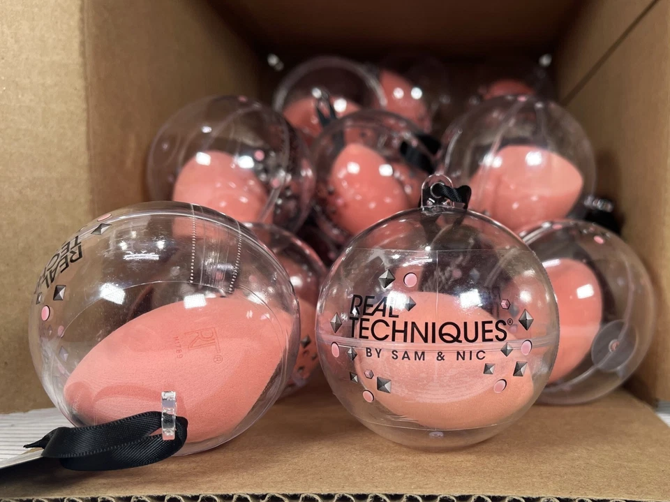 Estuche de 25 Esponja Mezcladora Real Techniques Miracle Complexion Base 3 n 1 Foto 4 de 4