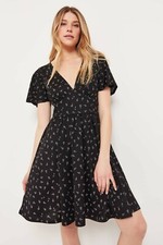 Women Black Floral Crepe V Mini Dress New with tag