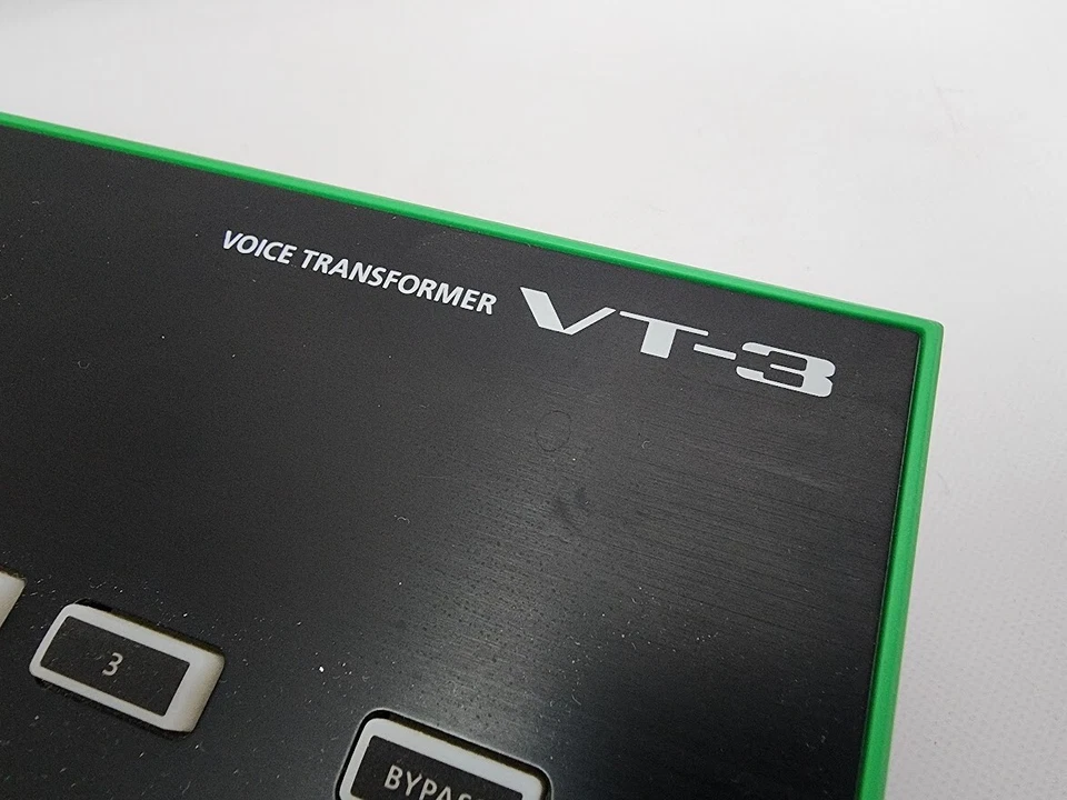 Roland VT-3 Voice Transformer AIRA - Image 2 of 4
