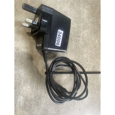 Pace Microtechnology AP0611-UK AC/DC Netzteil schwarz 6 Volt 1A UK Wandstecker
