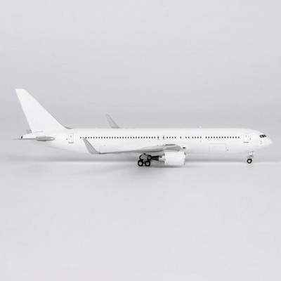 NG Model Boeing 767-300ER Blank 1:400 Modellflugzeug