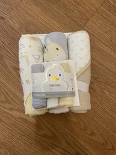 Adorable Duck Duck Goose 6pc Baby Bath Set Safari Theme Hooded Towels