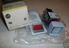 Allen Bradley Illuminated Push Button 800MS-CQT24R  NEW