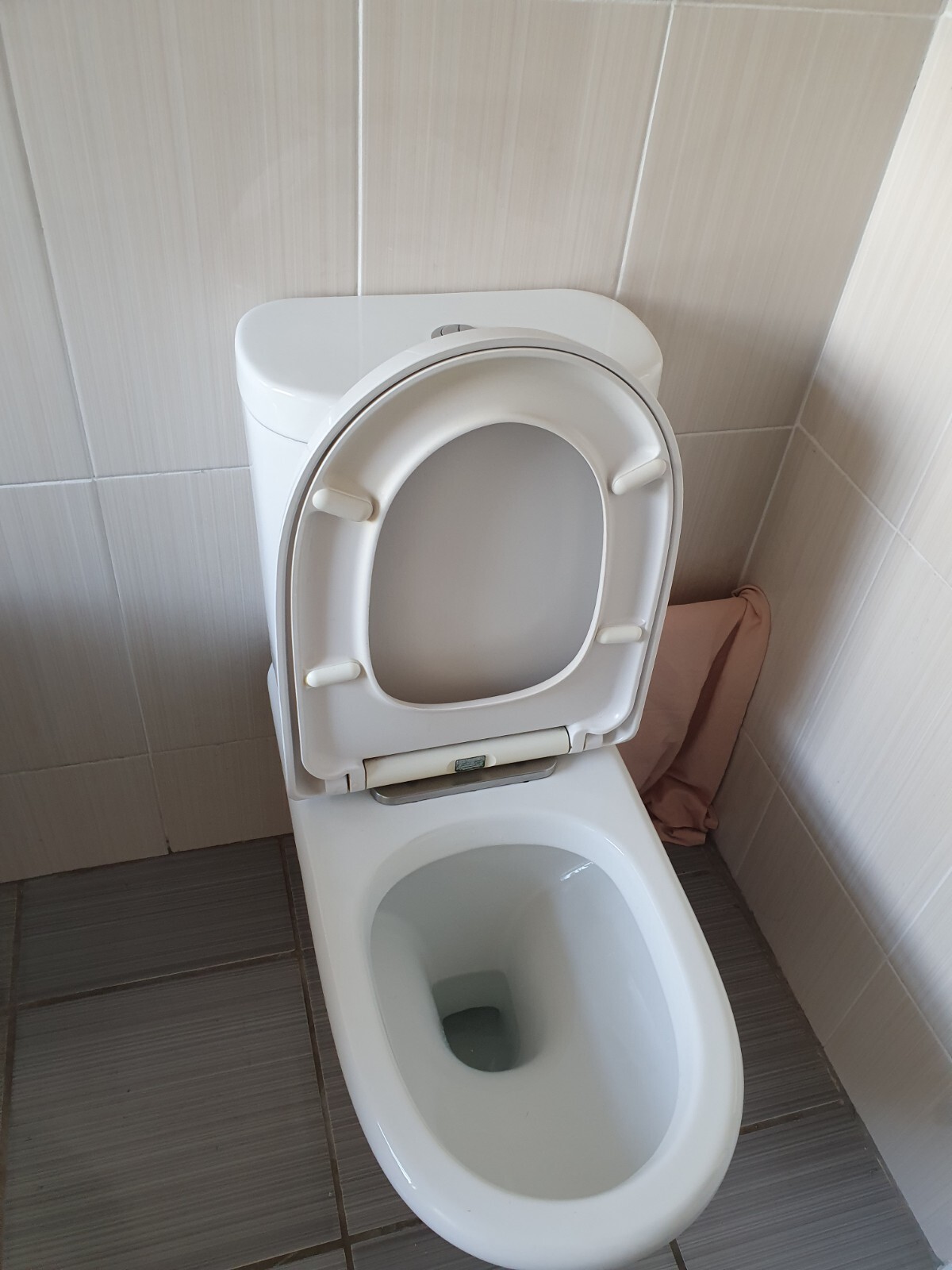 white bathroom suite used. Bath. sink and toilet eBay