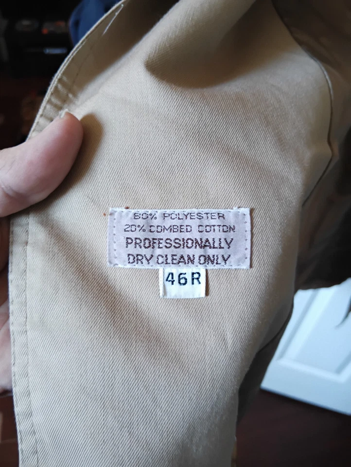 Gabardina vintage Christian Dior París caqui etiqueta EE. UU. Moda Nueva York talla 46R Foto 3 de 4