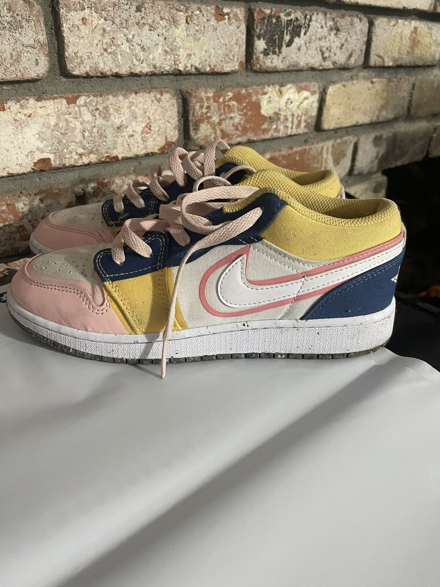 Size (GS) Jordan SE Low Multi-Color Canvas