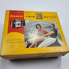 Kodak Eastman Camera Brownie Twin 20 Outfit Vintage In Original Box Untested