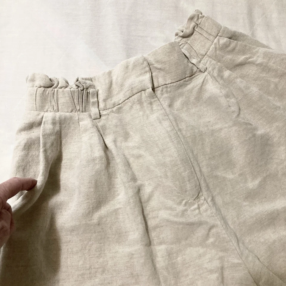 Shorts femininos H&M 6 bege cáqui mistura de linho cintura alta bolsa de papel natureza terrosa - Imagem 4 de 4