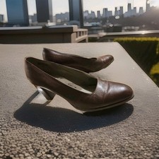 Etienne Aigner Calvary Sz 7.5 M Brown Leather Pumps High Heel Shoes