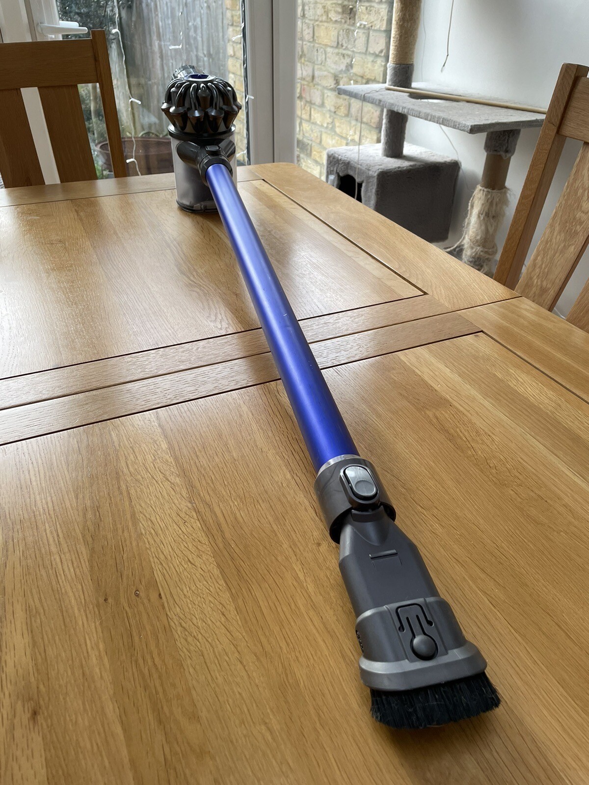 Dyson V6 Cordless Stick Vacuum Cleaner 5025155021064 eBay