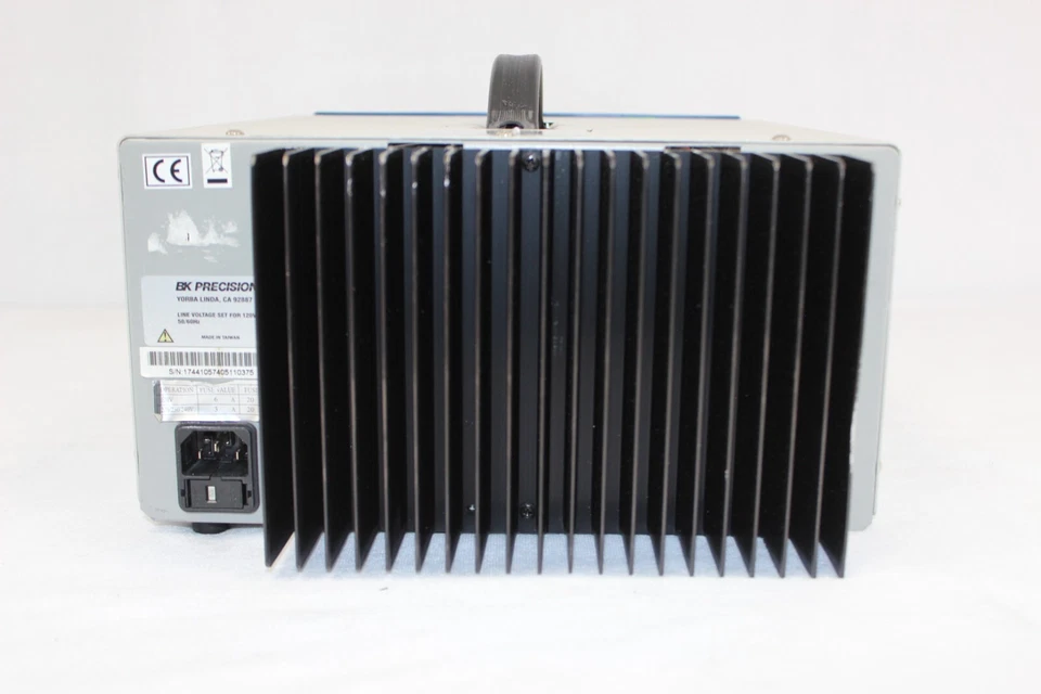 Fonte de alimentação DC variável regulada BK PRECISION 1744A DC 0-35V @ 10A - Imagem 4 de 4