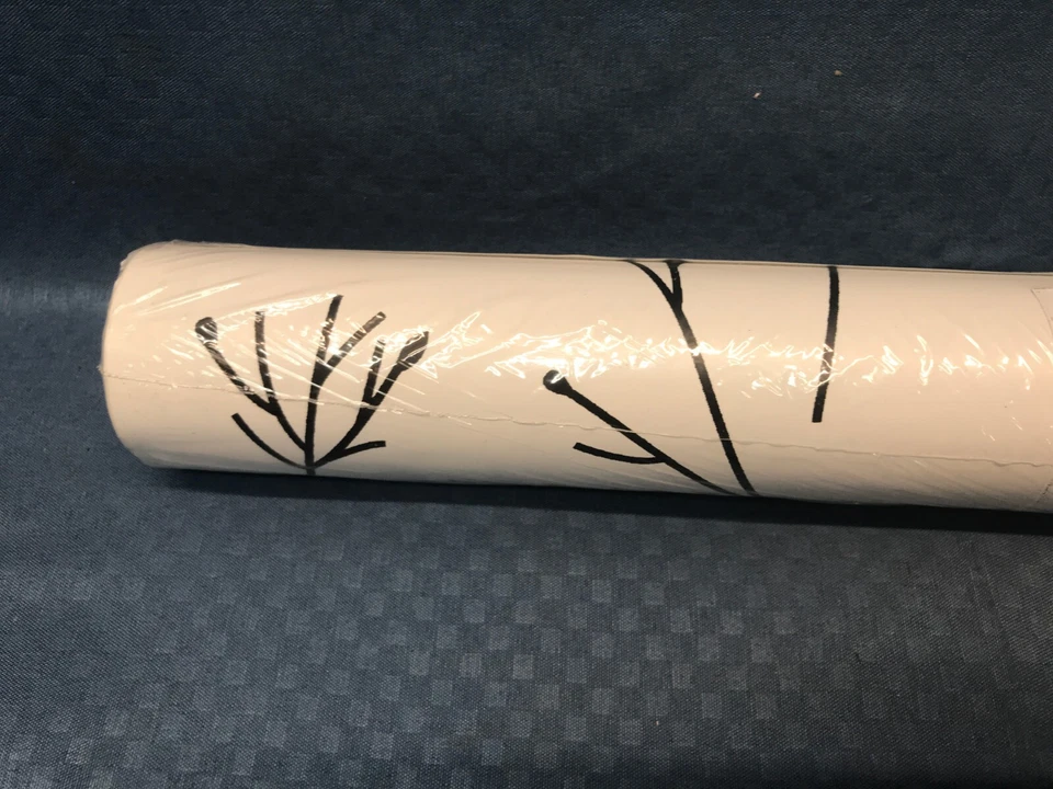 Papel tapiz RoomMates Twigs pelar y pegar RMK11675WP negro/blanco Foto 3 de 4