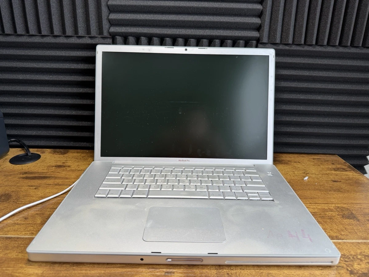 MacBook本体 Apple MacBook pro 2007 Apple MacBook Pro 2007 Edition review: Apple MacBook Pro 2007