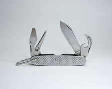 Vintage Camillus Vietnam Era 1967 Military 4 blade pocket knife - VERY NICE