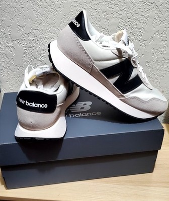 Retro New Balance shoes women