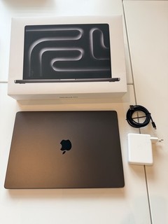 Apple MacBook Pro 16“ M3 MAX 16C CPU 40C GPU 1 TB SSD 48 GB MUW63D/A AppleCare