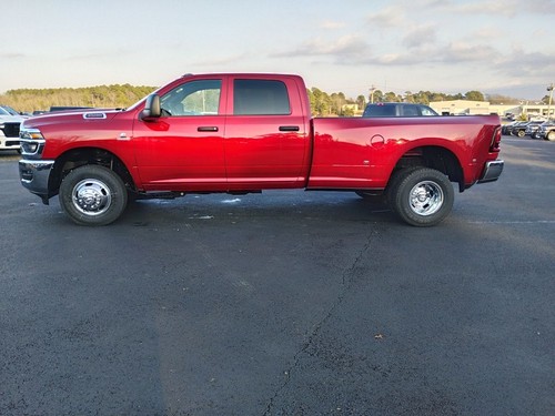 2026 Ram 3500 Tradesman - Picture 8 of 12