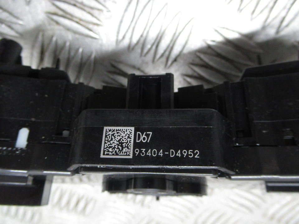 2021 KIA RIO 2 1.0 PETROL YB MK4 5DRS HATCH WIPER INDICATOR STALKS REF20578 - Image 3 of 4