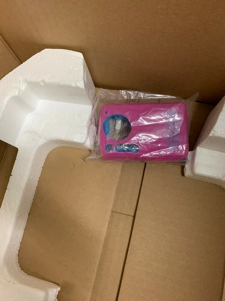 Poloroid P310 Photo Printer in excellent condition - Image 2 of 4