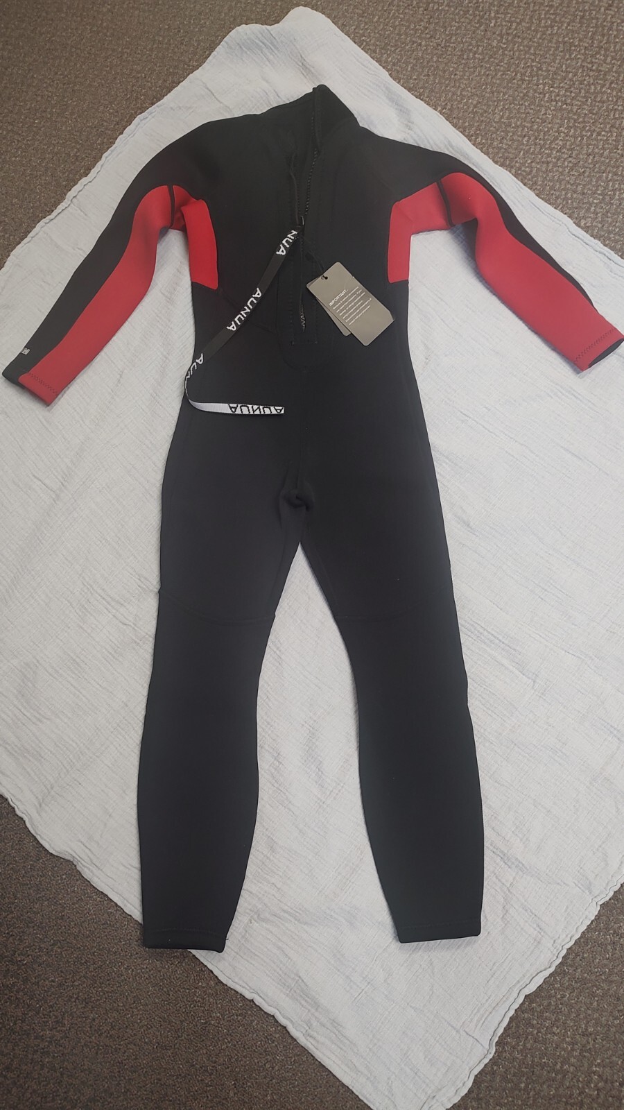 Picture 1 of 4
