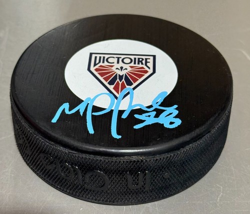 Marie-Philip Poulin signed Montreal Victoire PWHL women's hockey puck PROOF #3
