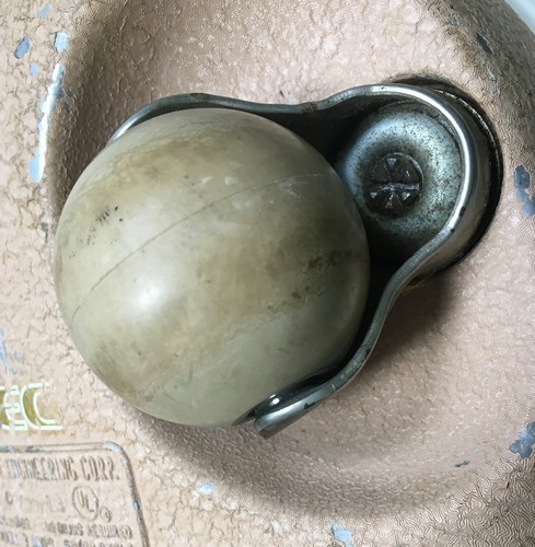 Vintage 1950’s IEC C7 COMPACT House Sweeper Mid Century Modern~Art Deco Design - Picture 7 of 11