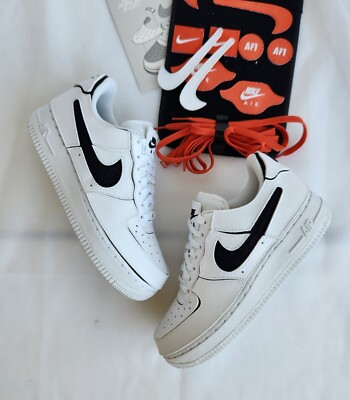 6 WOMEN'S NIKE AIR FORCE ONE AF1 AF1/1 WHITE BLACK ORANGE CZ5093