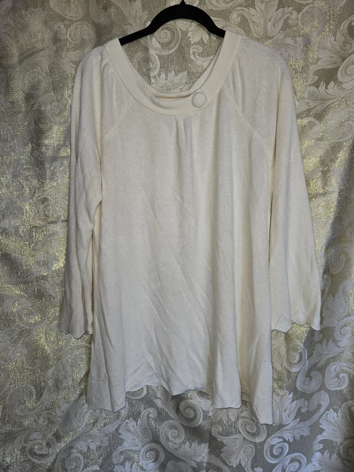 ~CATO~Camisa Pulôver Feminina Manga Longa Marfim Tamanho 14/16W Super Macia! - Imagem 2 de 4