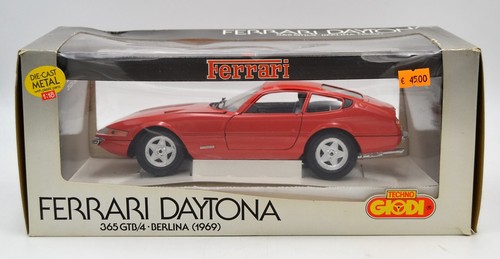 DIE CAST " FERRARI DAYTONA 365 GTB/4 BERLINA 1969 " TECHNO GIODI 1/18