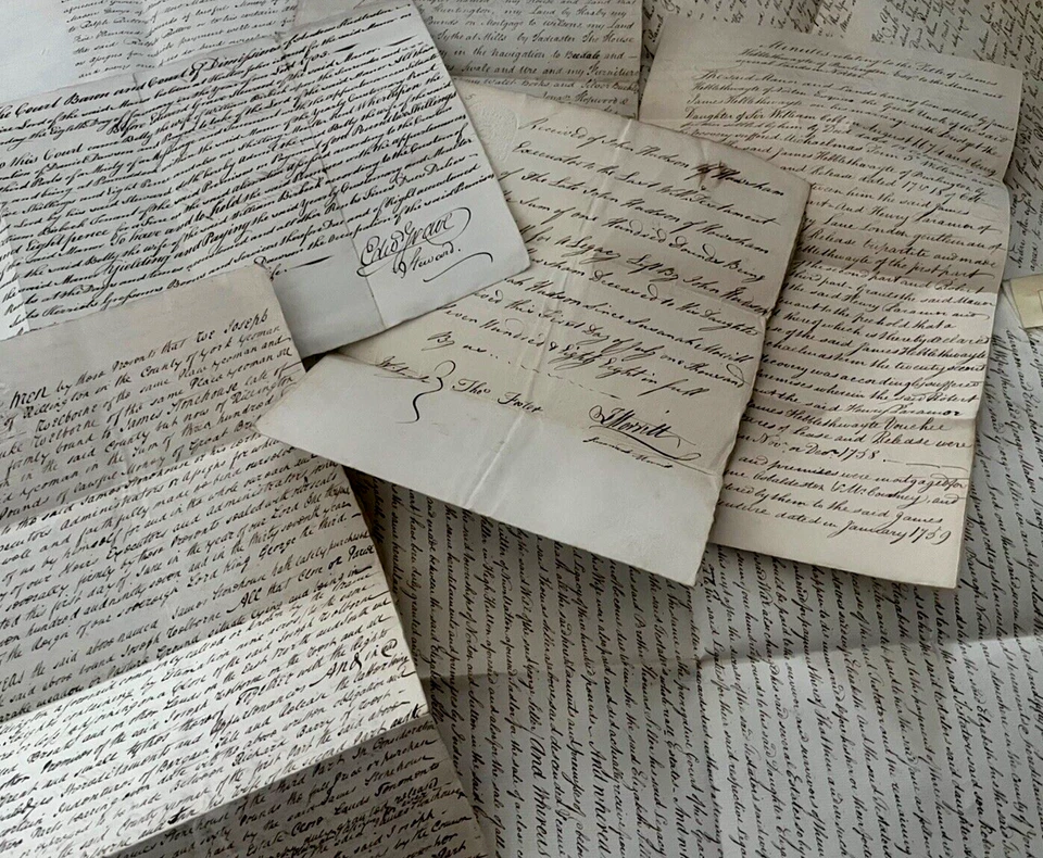 AUTHENTIC HANDWRITTEN PAPER DOCUMENT IN ENGLISH from 1700s - Image 2 of 4