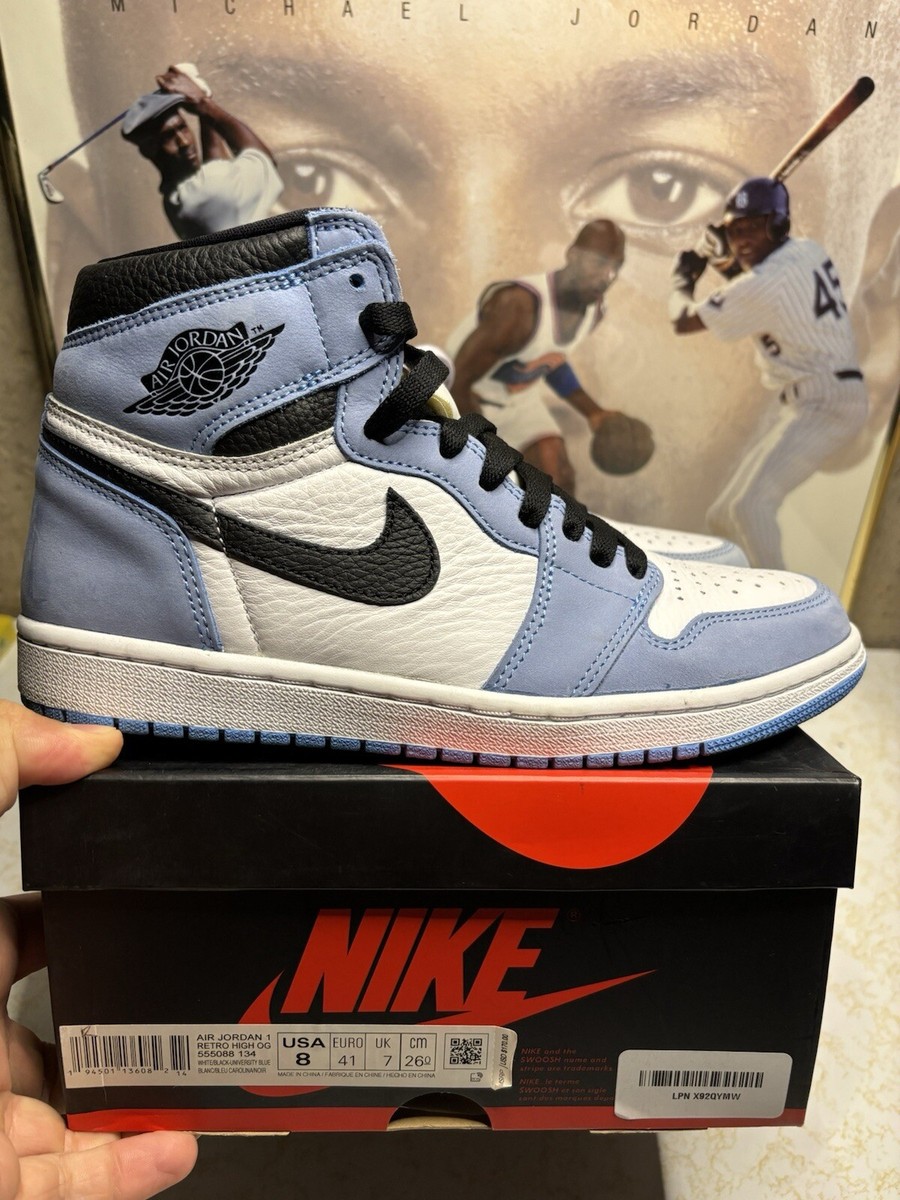 Air Jordan Retro “University Blue