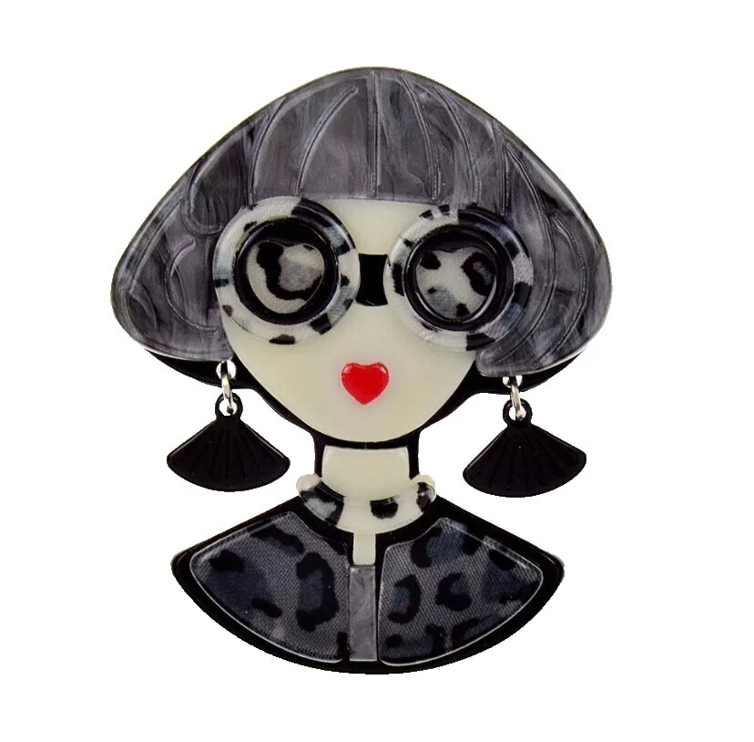 Black Shell Fashion Brooches & Pins