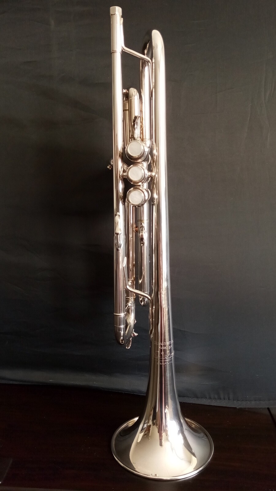 BACH STRADIVARIUS TRUMPETMODEL 37 w/ New Bach Strad Case! eBay