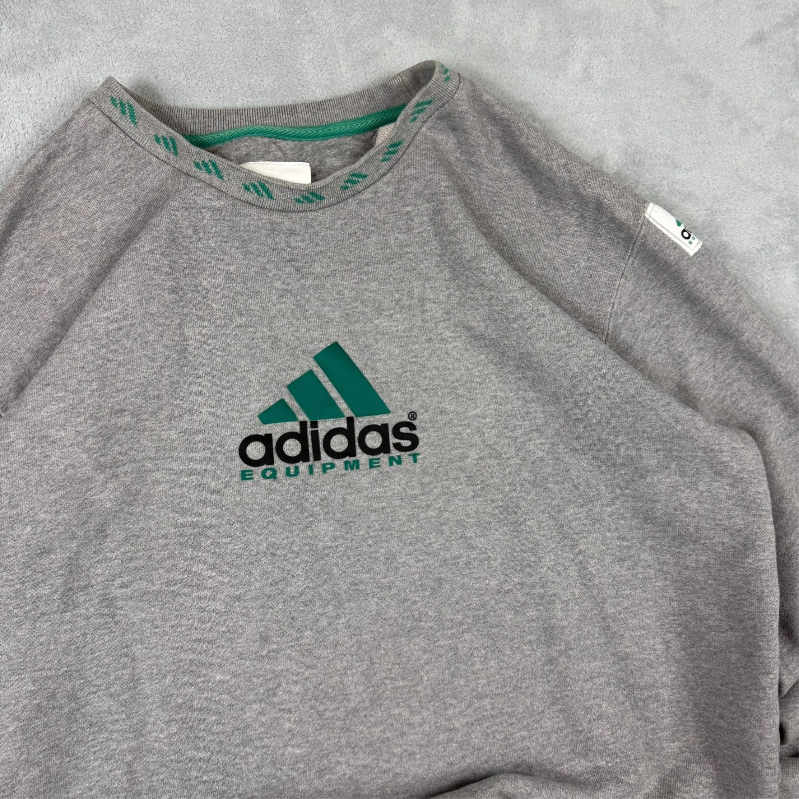 VTG Adidas Equipment Grey Spellout Heavyweight Oversized Lrg Pullover Sweatshirt image 3