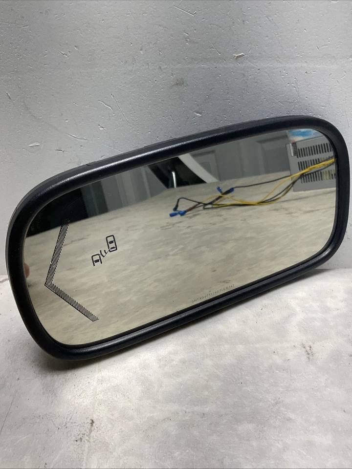 Espejo retrovisor lateral del conductor Cadillac DTS Lucerna 2009-2011 señal de giro punto ciego Foto 4 de 4