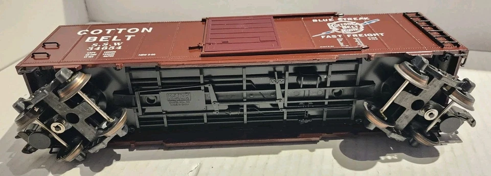 K Line O Scale K751-2071 Diecast Box Car Cotton Belt #34654 - Image 3 of 4