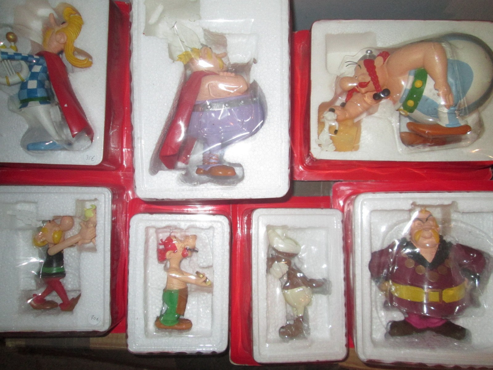 24 figurines Astérix et Obélix neuves sous licence, coffret cadeau pour collectionneur
