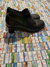 Naturalizer Jemma Black Leather Loafers Womans Size 6 Shoes Block Heel
