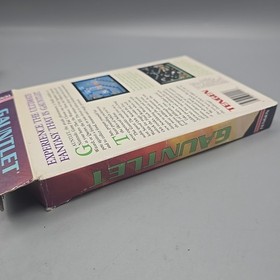 Gauntlet Tengen (Nintendo Entertainment System NES) Complete With Manual CIB 