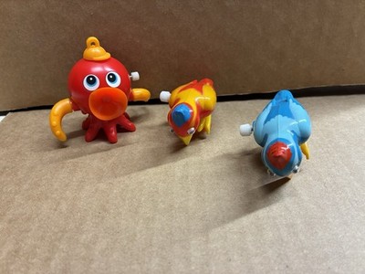 3 Tomy Wind Up Toy  elephant Octopus Squid Suction Cup Toy parrot ,