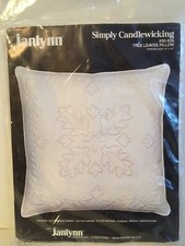 Janlynn Simply Candlewicking Kit Tree Leaves Pillow 50-836 New 1987