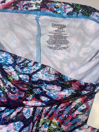 Danskin Now All Over Printed Short With Silver Foil Size X-LARGE 14/16 - Picture 4 of 5