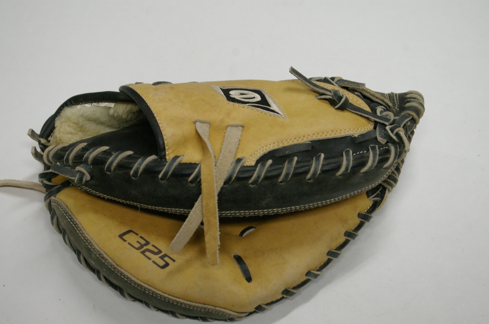 used catchers mitt