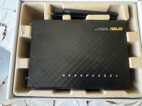 ASUS RT-AC68U Wireless-AC1900 Dual-Band Gigabit Router. NIB - Afbeelding 4 van 12