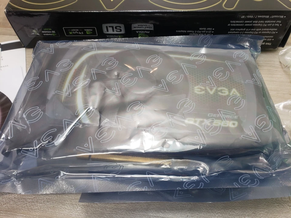 unused! EVGA NVIDIA Geforce GTX 560 SC 1GB GDDR5 PCIe Video Card 01G-P3-1460-KR - Image 2 of 4
