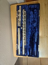 Gently used Gemeinhardt flute 3SB 100 silver